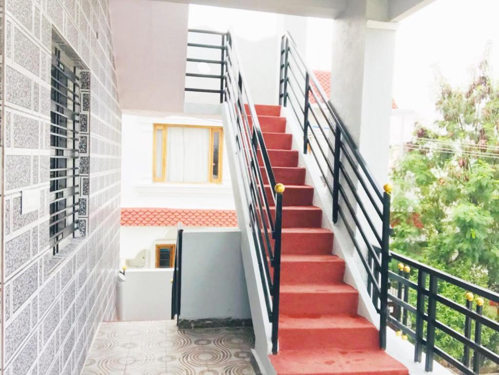 Veeru Homestay ホスペット エクステリア 写真